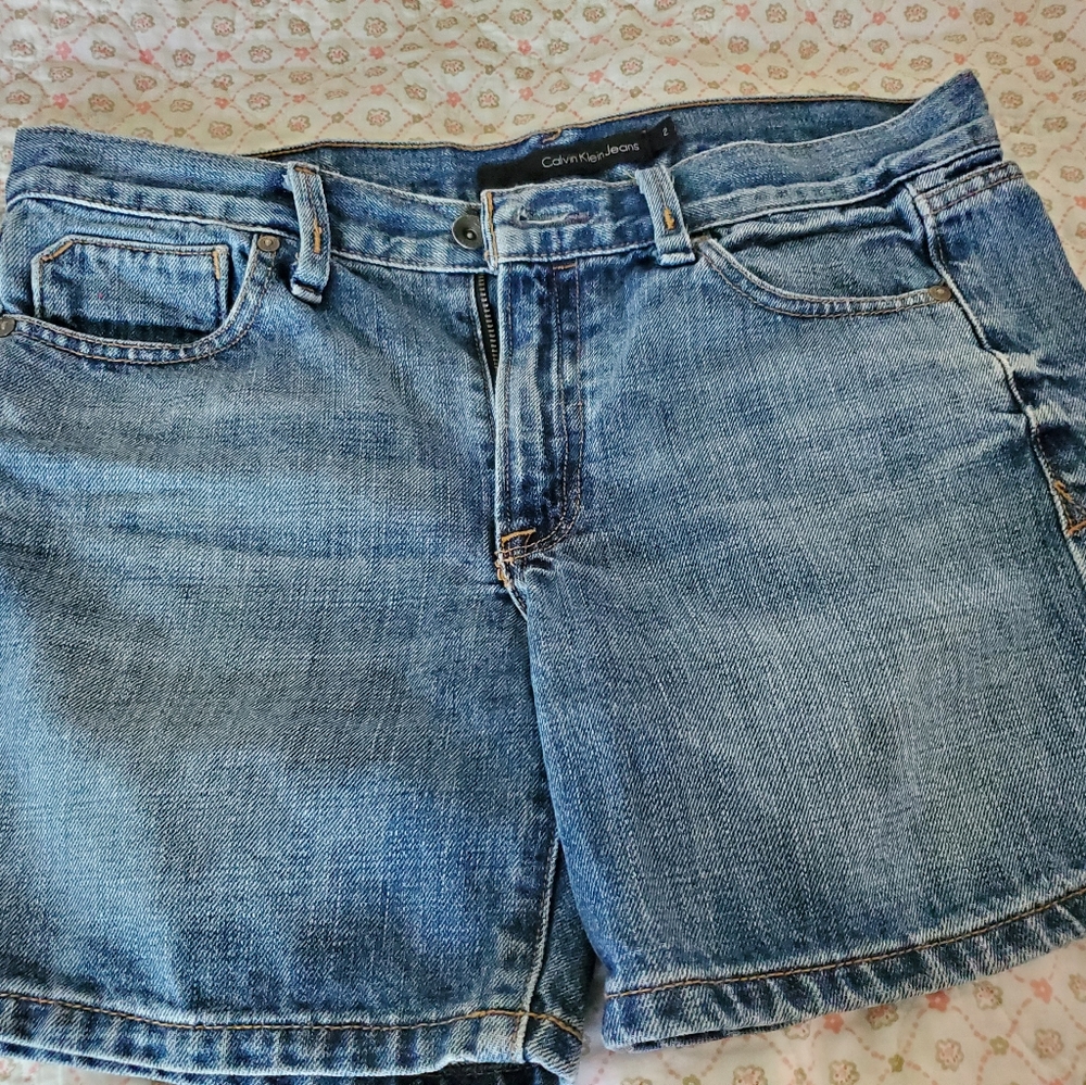 Calvin Klein denim shorts Suze 2